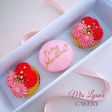 Load image into Gallery viewer, Valentine's Cupcakes Box of 3
