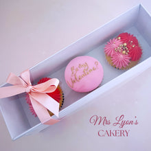 Load image into Gallery viewer, Valentine's Cupcakes Box of 3
