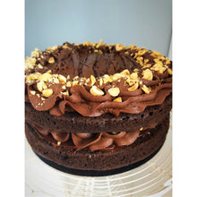 Load image into Gallery viewer, Family Size Signature Cake