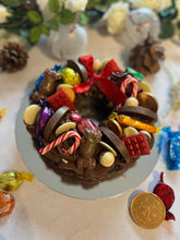 Load image into Gallery viewer, Christmas Brownie Wreath