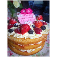 Load image into Gallery viewer, Family Size Signature Cake