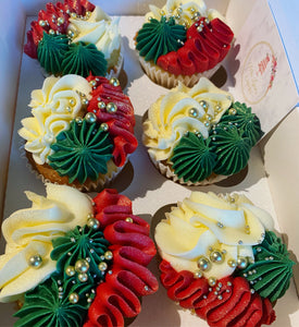 Christmas Luxe Cupcakes