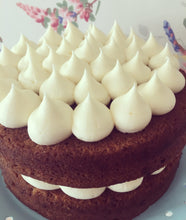 Load image into Gallery viewer, Family Size Signature Cake
