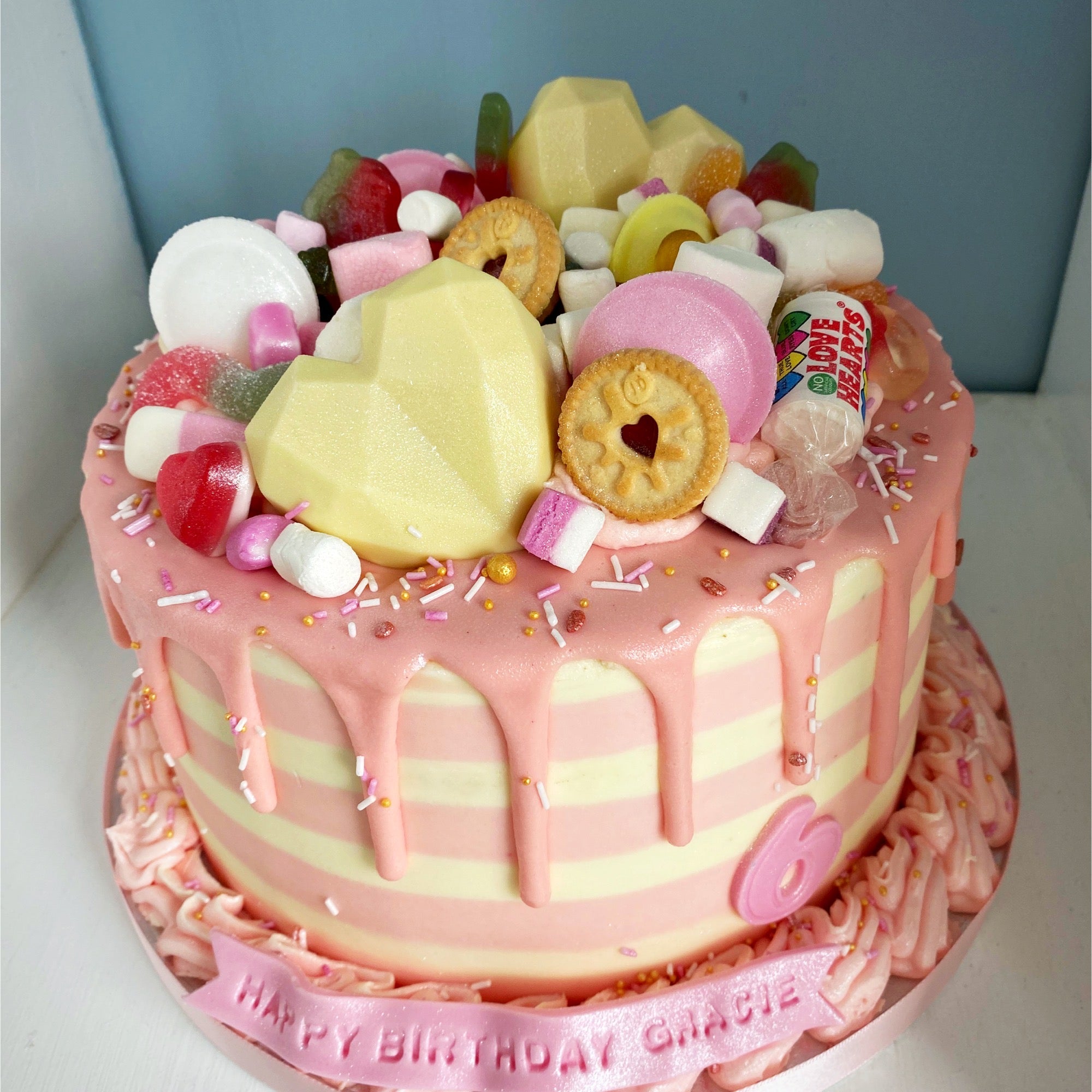 Sweet Sixteen Pink Floral Birthday Cake For Girls - Bakersfun | Free  Delivery