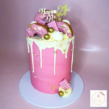 Load image into Gallery viewer, Deluxe Drip Cake
